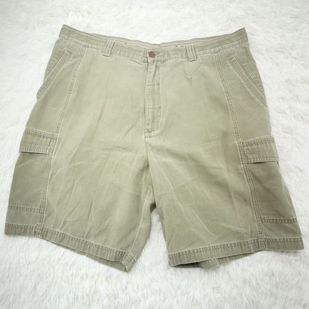Tommy Bahama Cargo Shorts Mens 42 Sage Green Tencel Cotton Relaxed Flat Front